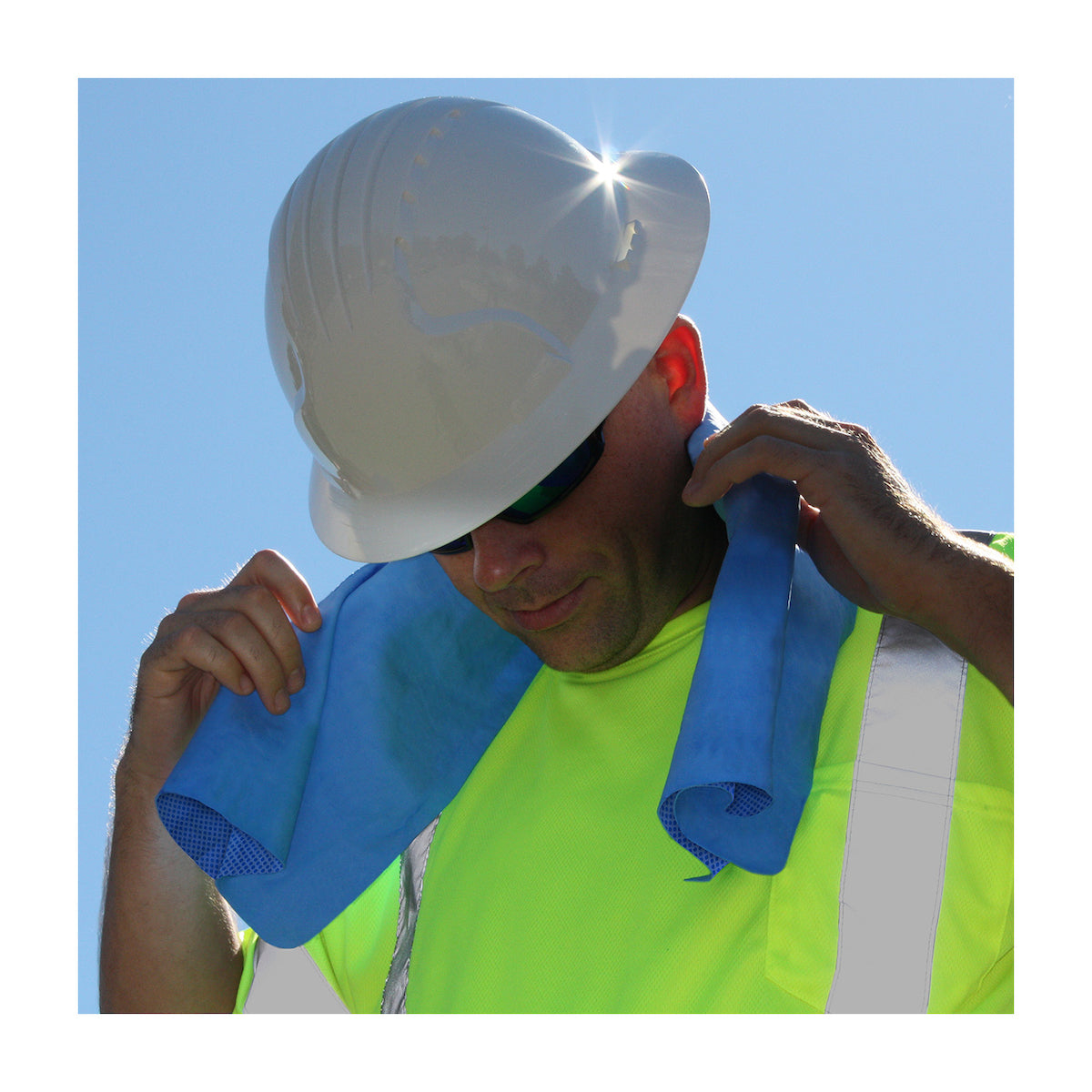 396-602-BULK EZ-Cool Evap. PVA Cooling Towel 13in. x 31in. Blue BULK PACKED