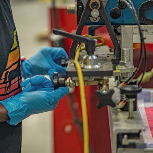 RWG9405 RWG9405 5 Mil Nitrile Disposable Industrial Grade Glove