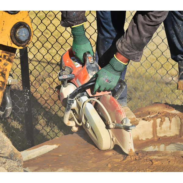 Radians RWG538 RWG538 AXIS™ Cut Protection Level A2 Foam Nitrile Coated Glove with Dotted Palm - Work Gloves